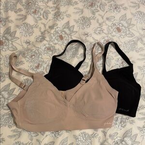 PINK Victoria's Secret Women's wireless bra set - Black and Tan